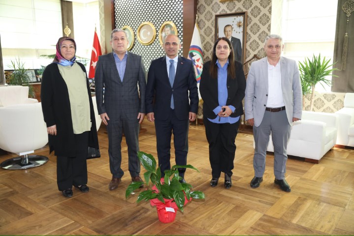 Bakan St, "Ortak Aklla Ynetmeye Devam Edeceiz"